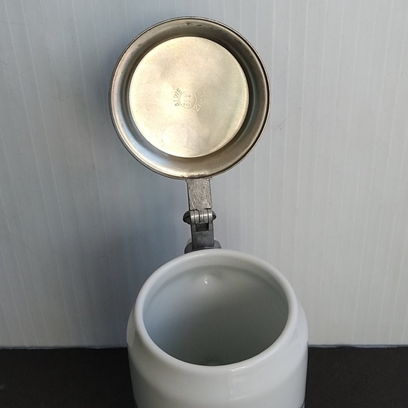 German Lidded Porcelain Stein - Alwe, Hillscheid - Picture 6 of 9